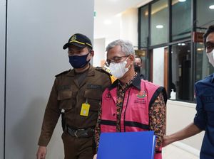 Kejagung Tetapkan 3 Pejabat Bea Cukai Jadi Tersangka Kasus Mafia Pelabuhan