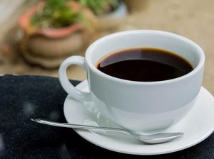 Buka Puasa Langsung Minum Kopi, Apa Bahayanya?