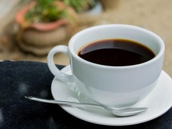 Buka Puasa Langsung Minum Kopi, Apa Bahayanya?