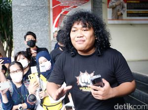 Beberapa Acara Marshel Widianto Dibatalkan Imbas Terseret Dea OnlyFans Beberapa Acara Marshel Widianto Dibatalkan Imbas Terseret Dea OnlyFans