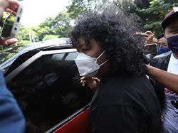 Reaksi Netizen Saat Marshel Widianto Diperiksa Soal Dea OnlyFans