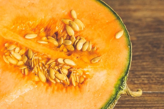 Melon / foto : pexels.com/SusanneJutzeler