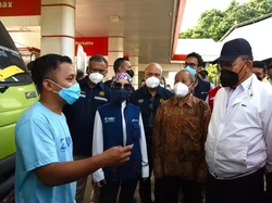 Cek Kelangkaan BBM, Menteri ESDM Sidak 5 SPBU di Kaltim