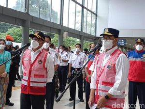 Pemudik Diprediksi 86 Juta Orang, Menko PMK Minta Tak Ada Antrean Tiket KA