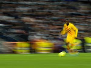 Xavi: Barca Sedang Urus Kontrak Dembele, Semoga Cepat Kelar