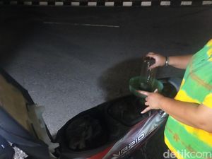 Pengamat Anggap Wajar SPBU Dilarang Layani Beli Pertalite dengan Jeriken Pengamat Anggap Wajar SPBU Dilarang Layani Beli Pertalite dengan Jeriken