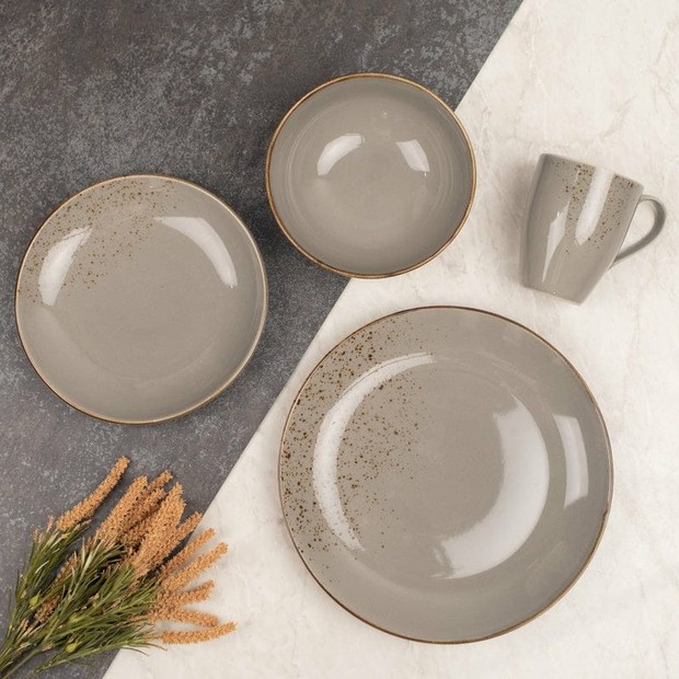 Perlatan makan yang aesthetic untuk hampers lebaran tahun ini.