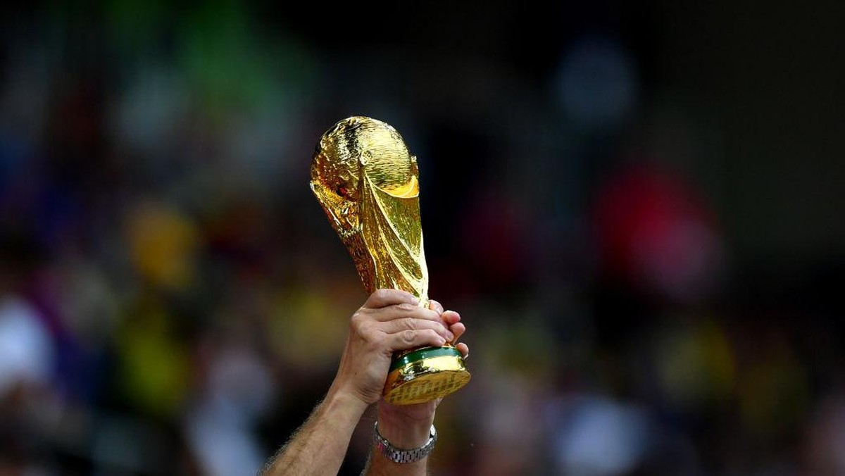 FIFA bantah laga Piala Dunia 2022 berlangsung 100 menit (Getty Images/Dan Mullan)