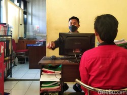 Polisi Banyuwangi Amankan 3 Pria Bawa Pil Trex saat Patroli Sahur