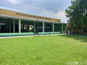 Menempa Preman di Pondok Pesantren Raudlatul Hasanah Subang Menempa Preman di Pondok Pesantren Raudlatul Hasanah Subang