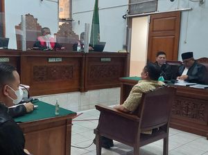 Kuasa Hukum Minta Irjen Napoleon Dibebaskan di Kasus Penganiayaan M Kace Kuasa Hukum Minta Irjen Napoleon Dibebaskan di Kasus Penganiayaan M Kace