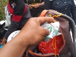 Aksi Bagi Suvenir Wanita Misterius Bikin Heboh Warga Tabanan Bali