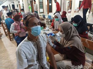 Daftar Lokasi Vaksin Booster Malam Hari, Habis Tarawih Bisa Nih Daftar Lokasi Vaksin Booster Malam Hari, Habis Tarawih Bisa Nih