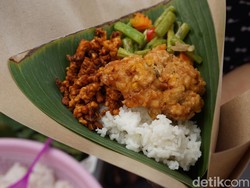 Kisah Nasi Darurat Denpasar, Siapapun yang Kelaparan Bisa Makan Gratis