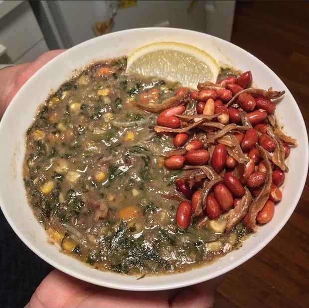 Bubur pedas yang disajikan saat bulan ramadan