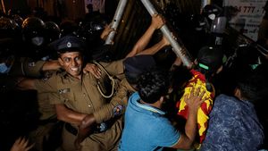 Dilanda Krisis, Bentrokan Terjadi di Dekat Rumah PM Sri Lanka