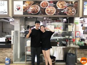 Gigih! Pasangan Muda Ini Berhenti Kerja Demi Punya Gerai Mie Bersama Gigih! Pasangan Muda Ini Berhenti Kerja Demi Punya Gerai Mie Bersama