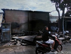 Pom Mini Terbakar di Gedebage Hanguskan 3 Sepeda Motor