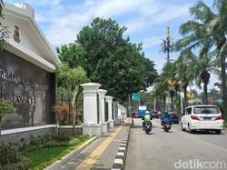 Dibacok Saat ke Masjid, Ibu-ibu di Jaksel Sempat Lindungi Diri dengan Sajadah