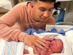 Ibunda Nikita Willy Umumkan Nama Cucu Pertamanya