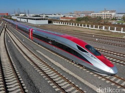 Kala Duit Negara Rp 4 T Disuntik Buat Selesaikan Kereta Cepat Jakarta-Bandung