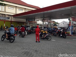Harga Pertamax Naik, Penjualan Pertalite di Blitar Naik 30 Persen