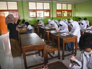 Pemprov Putuskan SMA/SMK se-Sumsel Belajar Daring Besok! Pemprov Putuskan SMA/SMK se-Sumsel Belajar Daring Besok!