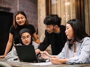 Inovasi Pengembangan Karier Telkom Dapat Penghargaan dari LinkedIn Inovasi Pengembangan Karier Telkom Dapat Penghargaan dari LinkedIn