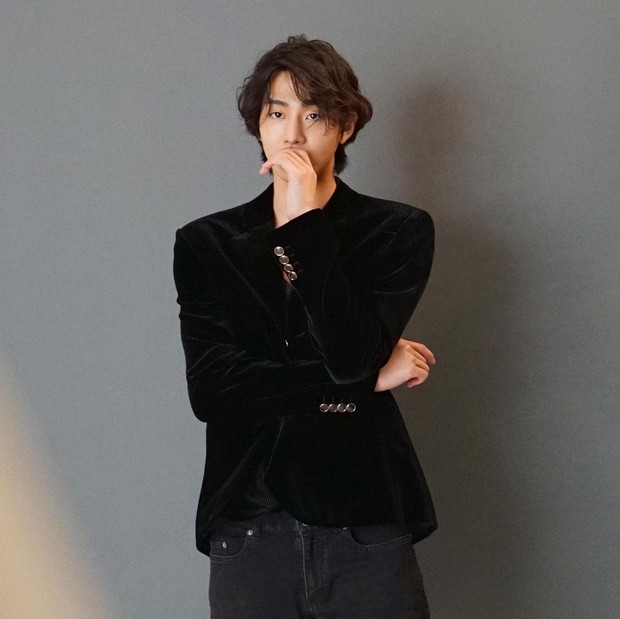 Ahn Hyo Seop https://www.instagram.com/ahnhyoseoppaul/