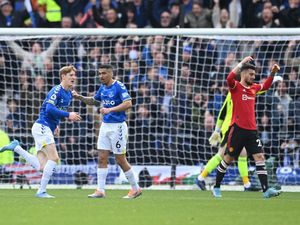 Everton Vs MU: Setan Merah Tertinggal 0-1 di Babak Pertama