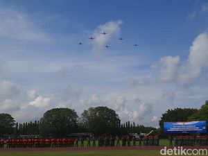 Momen Parade Pesawat Tempur Warnai HUT TNI AU di Yogya