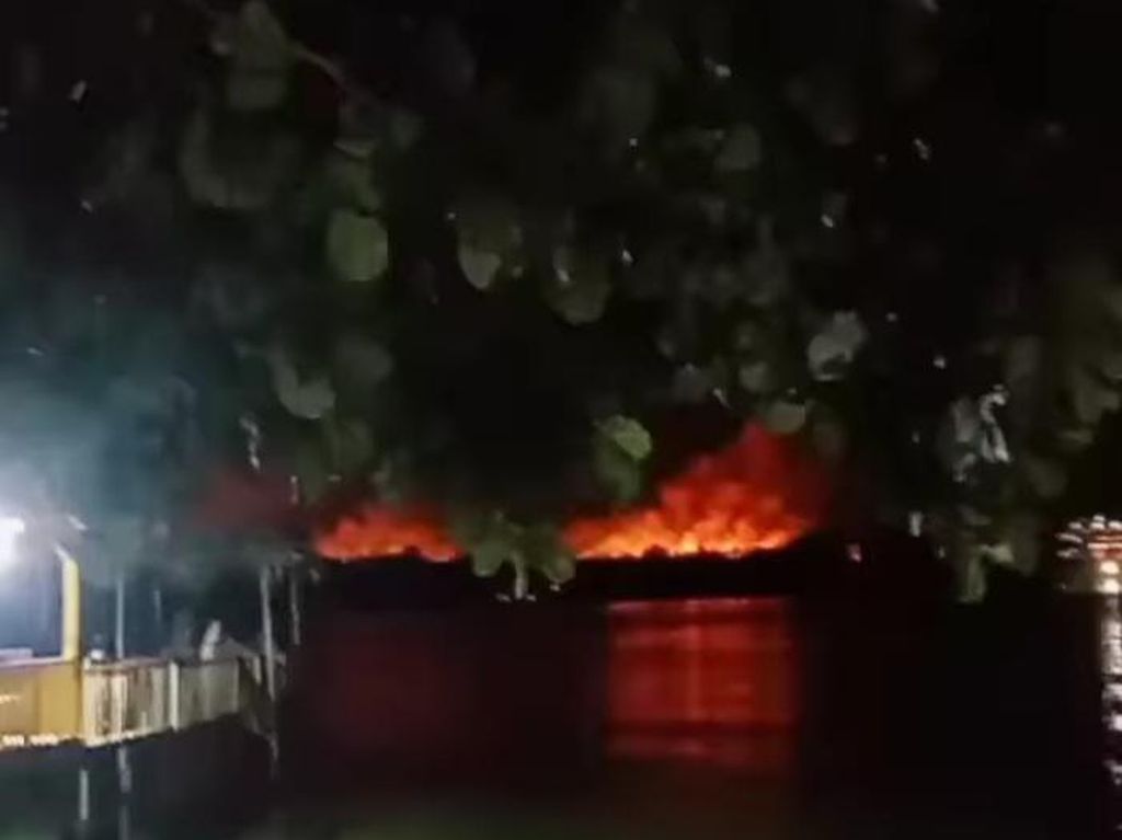 Heboh Warga Bakar Lahan Picu Kebakaran Dekat PLTU Buteng, Polisi Turun Tangan