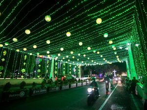 Gemerlap Lampion Hiasi Balai Kota Solo Selama Ramadan