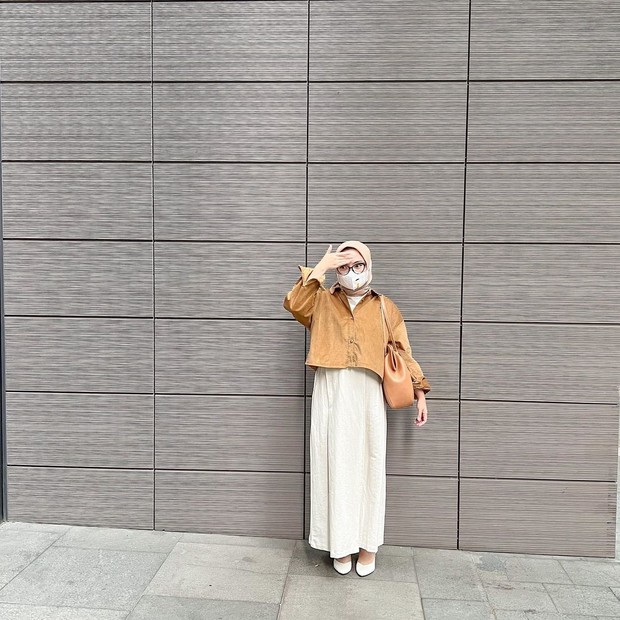 Hijab crop top Hijab crop top