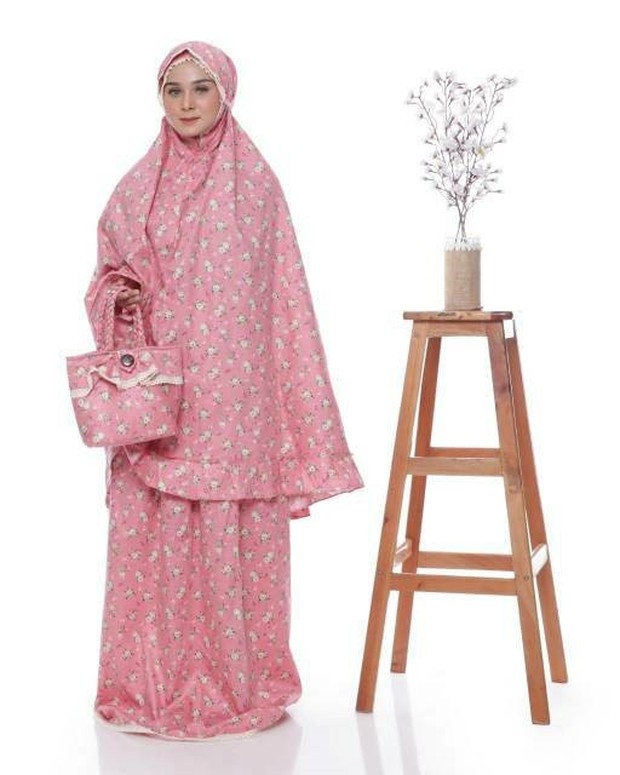 Katun Jepang/Foto: Instagram/@hijabcornerid Katun Jepang/Foto: Instagram/@hijabcornerid