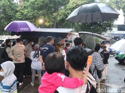 Bapenda Buka Layanan di Alun-alun Bandung, Terkumpul Rp 82 Juta