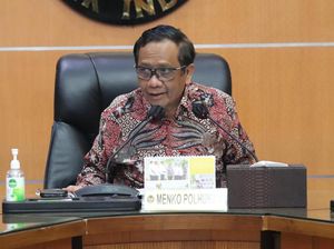 Mahfud Md: Amien Rais dkk Tak Serahkan Selembar Kertas Pun Saat ke Istana Mahfud Md: Amien Rais dkk Tak Serahkan Selembar Kertas Pun Saat ke Istana