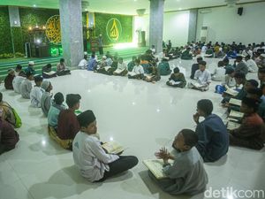 Perizinan PAUD Al-Quran dan Rumah Tahfidz Ditunda, Bagaimana Nasib KBM? Perizinan PAUD Al-Quran dan Rumah Tahfidz Ditunda, Bagaimana Nasib KBM?