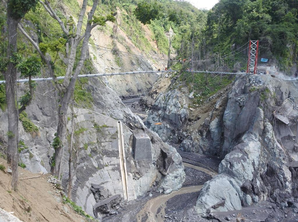 Progres Jembatan Darurat Gladak Perak di Lumajang Usai Diterjang Erupsi