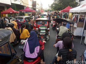 Menikmati Jajanan Buka Puasa di Pasar Cidu Makassar, Diserbu Warga Tiap Hari