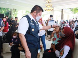 Pemprov Sumsel Beri Bantuan Modal bagi Pemilik Warung