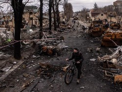Rusia Gempur Kota Dekat Kharkiv, 2 Orang Tewas