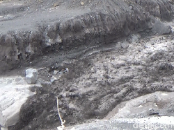 Pasir Tampak Mengalir di Gunung Semeru Ternyata Hanya Fenomena Biasa