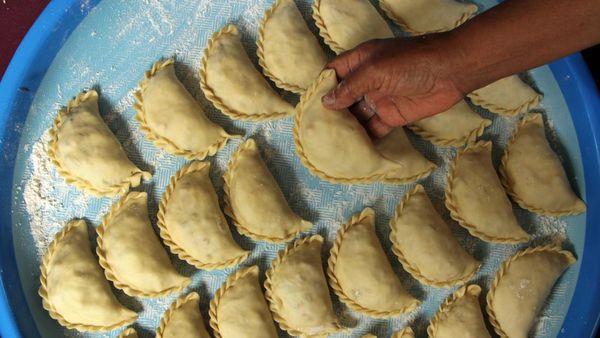 Banyak Dipesan, Jalangkote Khas Makassar Favorit untuk Buka Puasa