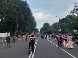Ngabuburit di Car Free Day Pertama Ramadan, Warga Surabaya Semringah