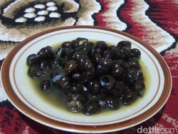 Kraca Khas Banyumas Laris Diburu Pas Ramadan, Paling Enak Saat Disedot