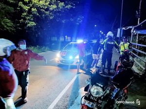 Polisi Magetan Gagalkan Balap Liar Jelang Sahur Polisi Magetan Gagalkan Balap Liar Jelang Sahur