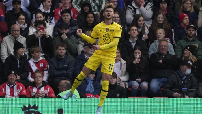 Chelseas Timo Werner celebrates after scoring his sides third goal during the English Premier League soccer match between Southampton and Chelsea at the Saint Marys Stadium in Southampton, Saturday, April 9, 2022. (AP Photo/Frank Augstein)