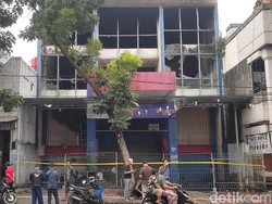 Mengintip Kondisi Terkini Toko Mutiara Kitchen yang Terbakar