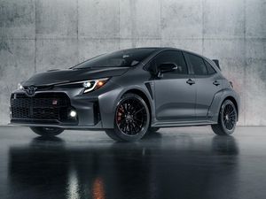 Hanya 9 Unit di ASEAN, Berapa Harga Toyota GR Corolla?